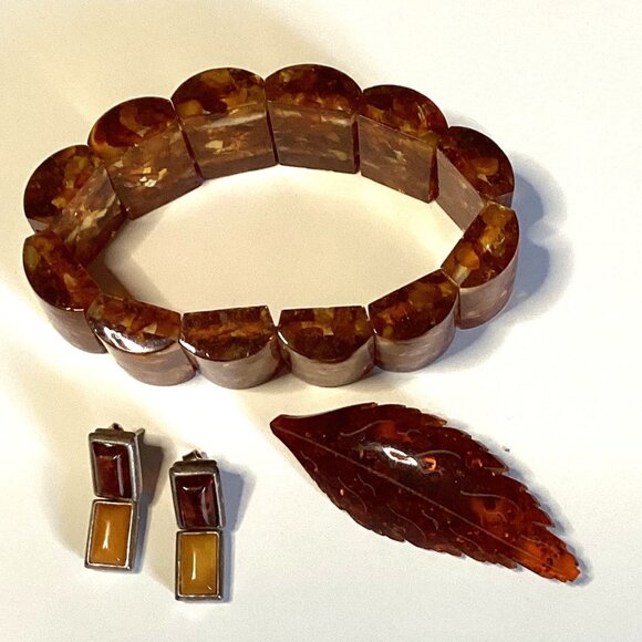 Jewelry - Vintage Amber Jewelry Bracelet Drop Earrings & A Leaf Brooch Costume Jewelry